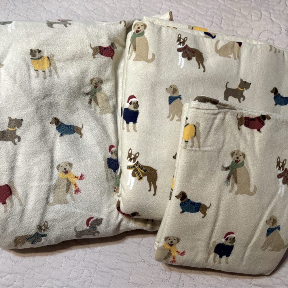 Cuddl Duds Dog flannel sheet twin